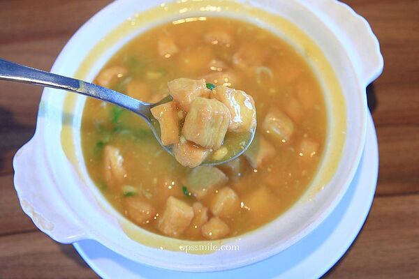 ▲▼貓空找茶屋found.your.tea。（圖／部落客UPSSMILE向上的微笑萍子 旅食設影授權提供）