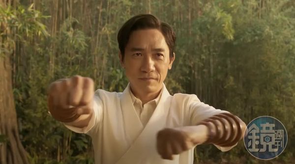 雖然梁朝偉並不喜歡漫威電影，但是因為與《尚氣與十環傳奇》的導演德斯丁克雷頓談得來才會接演。（漫威提供）