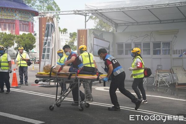 ▲台南市消防局結合烏山頭水庫辦理T-CERT分區觀摩演練，展現自主防災能量。（記者林東良翻攝，下同）