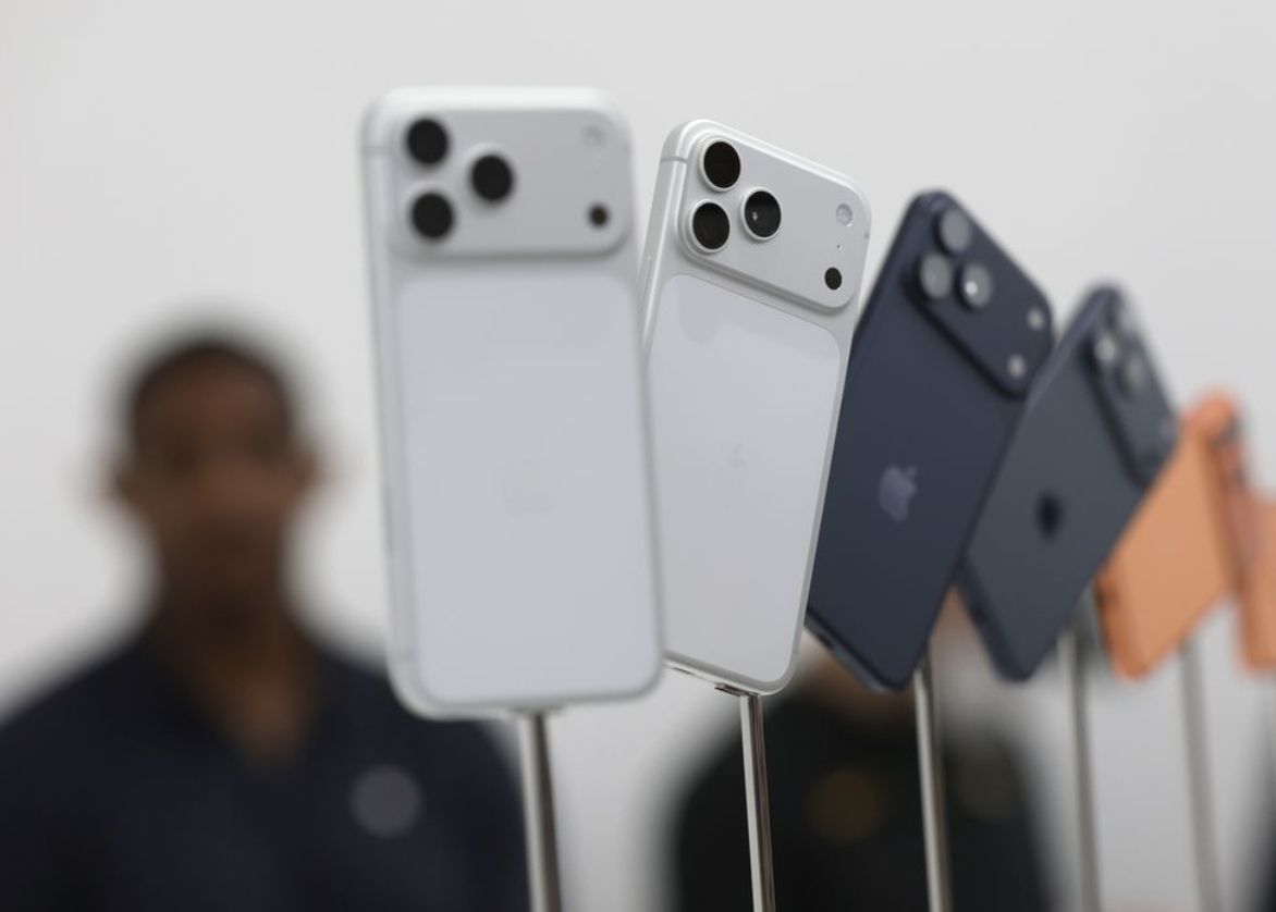 iPhone 17買氣暴漲75%　通訊行曝「16價錢可能掉很大」