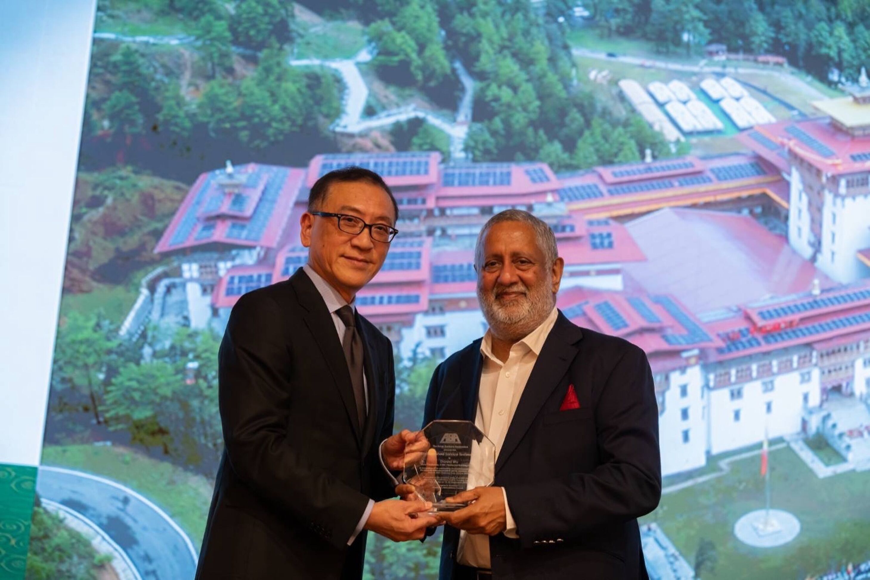 ▲▼中信銀照片更新2。（圖／中信銀提供）