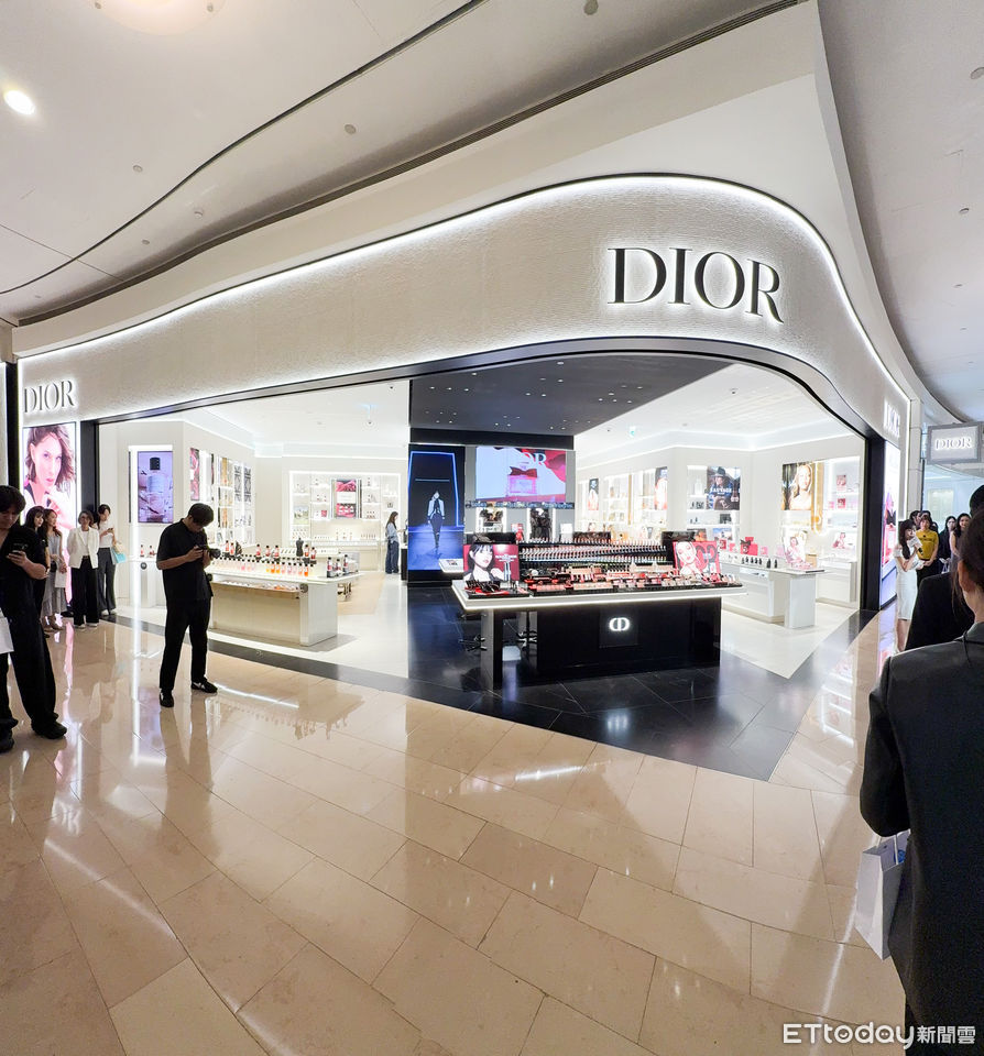 迪奧,柯震東,陳庭妮,美妝,旗艦店,開幕,DIOR。（圖／記者李薇攝）