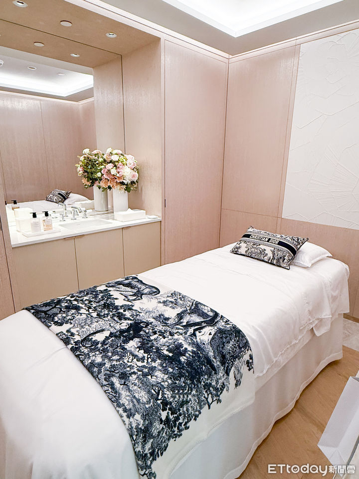 迪奧,柯震東,陳庭妮,美妝,旗艦店,開幕,DIOR。（圖／記者李薇攝）