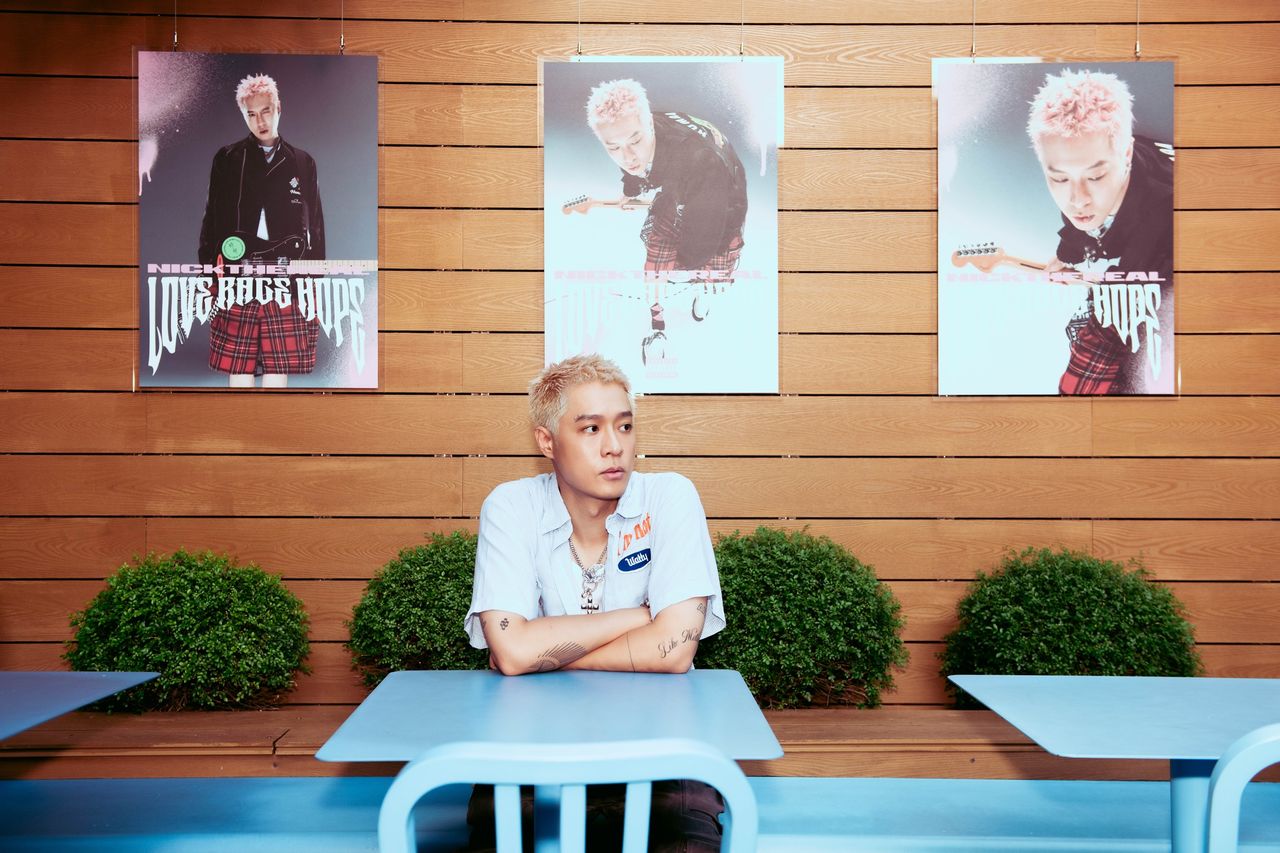 ▲▼周湯豪攜手潮流咖啡廳打造「LOVE RAGE HOPE」千禧快閃店。（圖／環球提供）