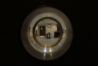 飯店偷拍猖獗！數百人線上圍觀　全家人都受害