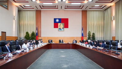 快訊／公務員增身心調適假3日「機關不得拒絕」　雙十後開始施行