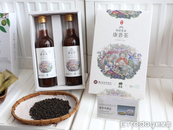 ▲▼    ▲▼ 嘉義縣政府攜手故宮博物院 推出聯名中秋禮盒 。（圖／嘉義縣政府提供）   