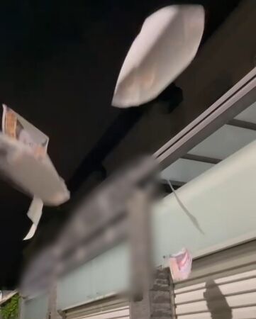 ▲嘉義某女中一名陳姓教師遭人指控性侵學生，不詳人士前往陳家住家等處張貼並撒海報抗議。（民眾提供，下同）