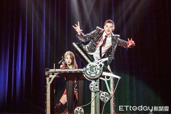 ▲▼   「2025嘉義市光織影舞」16天光影與音樂盛宴　群星熱力飆唱  。（圖／嘉義市政府提供）