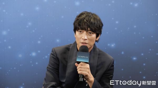 ▲▼獨家／姜棟元24hrs貼身保護！全智賢淪陷：對他著迷　拍戲每天炫耀。（圖／Disney+提供）