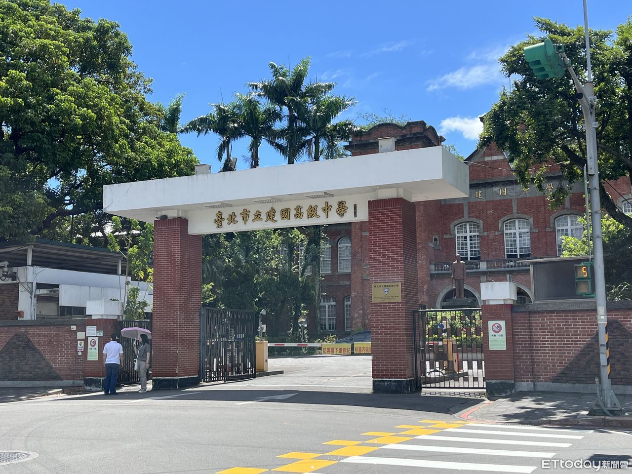 建中生控畢旅吃冷菜 校方:未來請學生當下立即反映