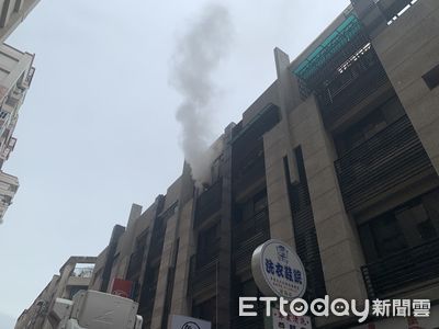 開瓦斯爐煮水就「出門上班」！高雄住宅竄火　男住戶一度受困