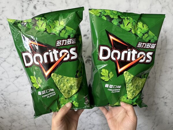 ▲▼全聯香菜大軍集結，推出「香菜馬卡龍、茶碗蒸、水餃、貢丸」等。（圖／業者提供）