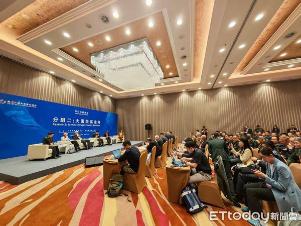 ▲▼  前中國人民解放軍軍事科學院副院長何雷中將           。（圖／記者任以芳攝）