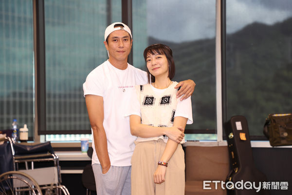 ▲▼ 瓊瑤原著小說改編舞台劇《你的故事我的夢》彩排記者會,莊凱勛,林雨宣       。（圖／記者徐文彬攝）