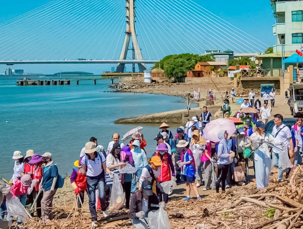永慶加盟四品牌淡水聯賣區響應「為淡水河做一件事」（圖／永慶房產集團提供）