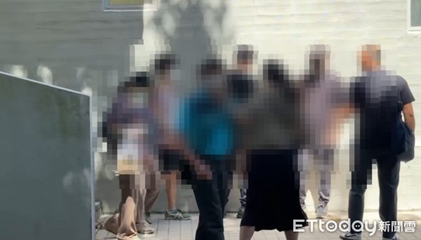 ▲▼             男子進行陰莖增大手術後身亡，檢方會同法醫相驗。（圖／記者邱中岳翻攝，下同）