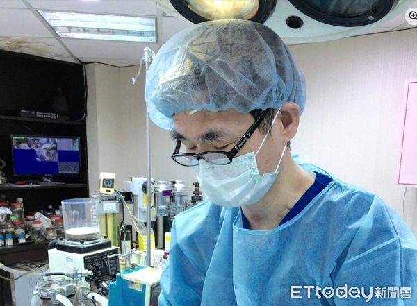 ▲整形醫師丁斌煌過去屢屢傳出醫療糾紛，但卻不停改名，不只名字改3次，連診所名字也改名3次。（圖／引自醫師臉書粉絲團）。（圖／引自醫師臉書粉絲團）