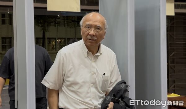 ▲▼建築設計師陳光雄、李姓執行長兒子交保。（圖／記者劉昌松攝）