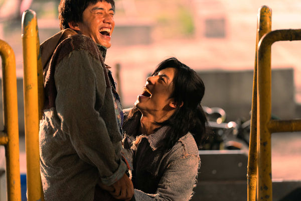 ▲《他年她日》是袁澧林（左起）、許光漢、陳澤耀首度合作的奇幻愛情電影。（圖／甲上娛樂提供）