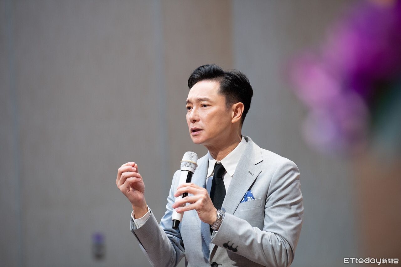 嘉義市失智月名人講座　謝祖武分享照護經驗