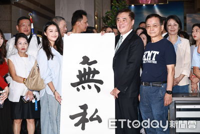 論「造王者」的特質無私無求、管理協調 誰能比郝龍斌更適合?