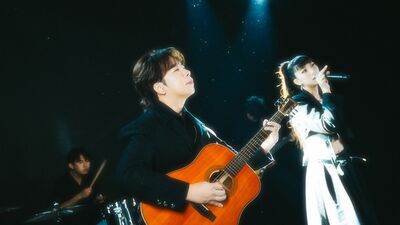 好樂團拍MV前遇突發狀況！　貝斯手車禍缺席緊急找代打