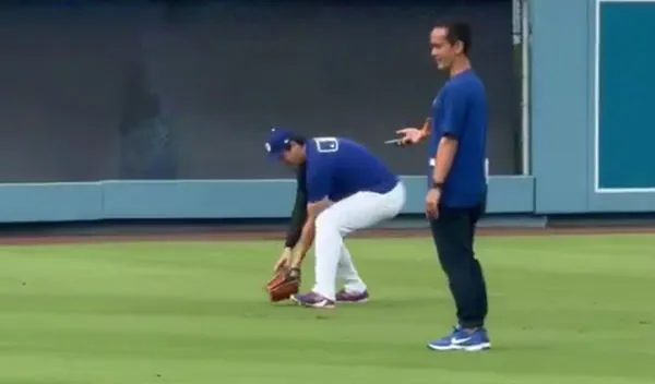 ▲大谷翔平守內野  。（圖／截自X）