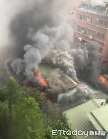 ▲▼51歲趙男住處起火竟快閃離開，警追屋主釐清是否有縱火嫌疑。(圖／記者邱中岳翻攝）