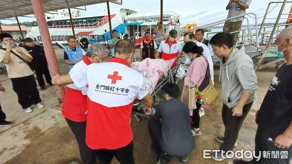 ▲▼     遊金自由行車禍命危女路客專岸小三通廈門救治        。（圖／記者林名揚翻攝）