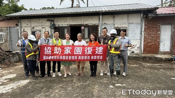  ▲▼    南科管理局攜手園區營造廠商協助嘉義縣中埔鄉災後復原  。（圖／南科管理局提供）    。