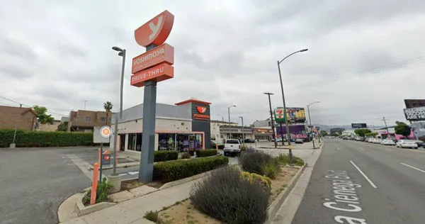 吉野家（Yoshinoya）美國洛杉磯的分店驚傳食安問題。（圖／翻攝自GoogleMaps）