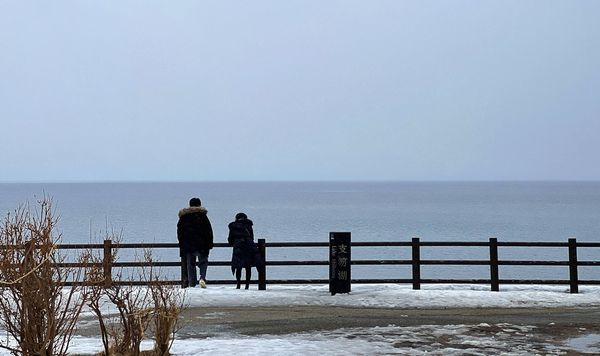 ▲▼北海道最安靜的冬日一隅，日本支笏湖一日遊行程安排。（圖／部落客CJ夫人提供）