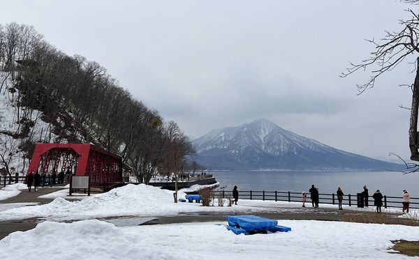 ▲▼北海道最安靜的冬日一隅，日本支笏湖一日遊行程安排。（圖／部落客CJ夫人提供）