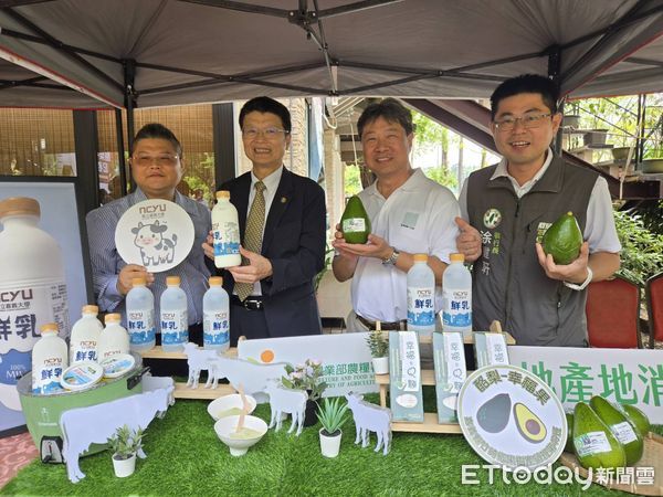 ▲▼   「酪梨三冠王」沈世政攜手嘉義大學推出創新冰品，酪梨牛奶雪花冰獲好評   。（圖／嘉義縣政府提供）