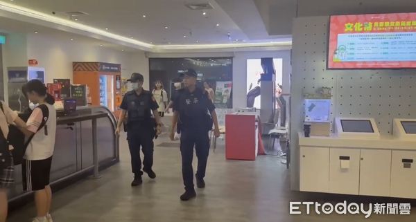 ▲▼     三多四路影城遭恐嚇案        。（圖／記者陳宏瑞翻攝）