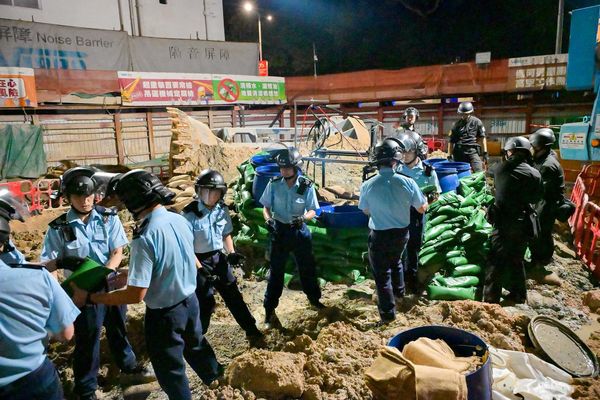 ▲▼香港挖到二戰美軍未爆彈！內有「500磅TNT」6000人緊急疏散。（圖／翻攝港警臉書）