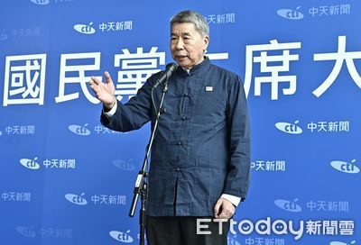 張亞中稱九二共識是一個中國原則 賴苡任:不改就衝辯論會抗議