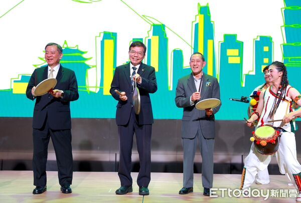 ▲▼中華郵政董座王國材率團赴首爾舉辦「台北之夜」，為「2026世界郵展」在台北暖身。（圖／中華郵政提供）