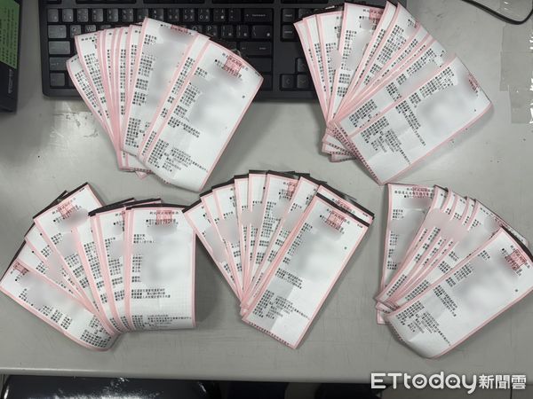 ▲郭男取得贓款後開車逃逸，警方連開22槍將其攔下逮捕。（圖／記者陸運陞翻攝）