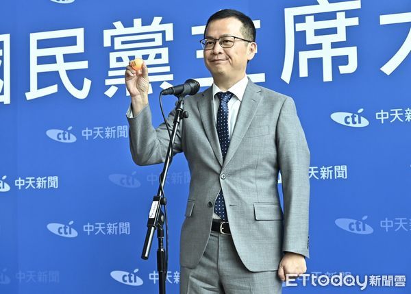 ▲ 羅智強出席中天新聞舉辦《國民黨主席大辯論》 。（圖／記者李毓康攝）