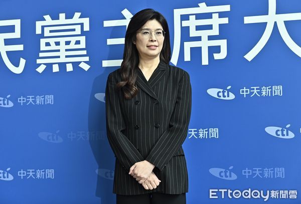 ▲▼ 鄭麗文出席中天新聞舉辦《國民黨主席大辯論》   。（圖／記者李毓康攝）