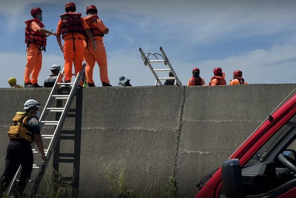 ▲線西彰濱海堤消波塊發現男子遺體。（圖／賴清美提供 民眾提供）