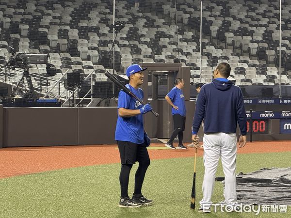 ▲▼        林哲瑄、陳金鋒     。（圖／記者王真魚攝）