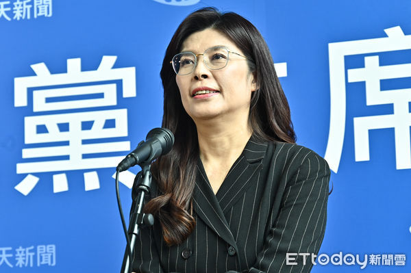 ▲▼鄭麗文出席中天新聞舉辦《國民黨主席大辯論》 。（圖／記者李毓康攝）