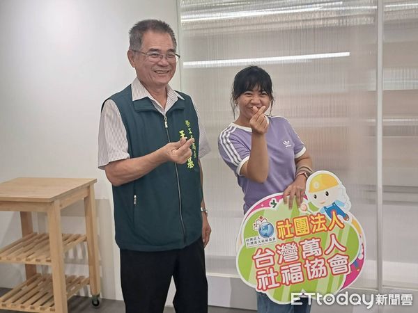 ▲台南市勞工局舉辦「家庭類勞僱一家親」活動，邀請移工、被照顧者與家屬同遊，共享溫馨時光。（記者林東良翻攝，下同）