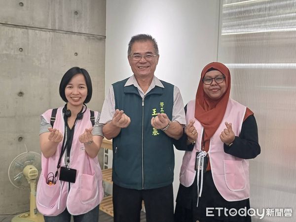 ▲台南市勞工局舉辦「家庭類勞僱一家親」活動，邀請移工、被照顧者與家屬同遊，共享溫馨時光。（記者林東良翻攝，下同）