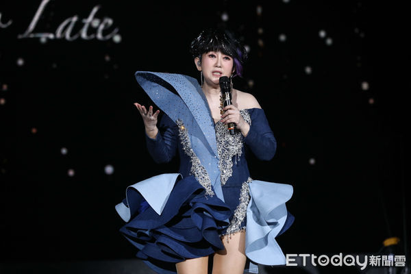 ▲周思潔《不晚》演唱會。（圖／記者林敬旻攝）