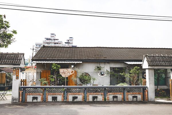 ▲▼龍潭咖啡廳推薦「瑞陽咖啡」，就連在地人都不知道的隱密咖啡廳，100塊手沖咖啡喝到飽。（圖／部落客黑皮提供）