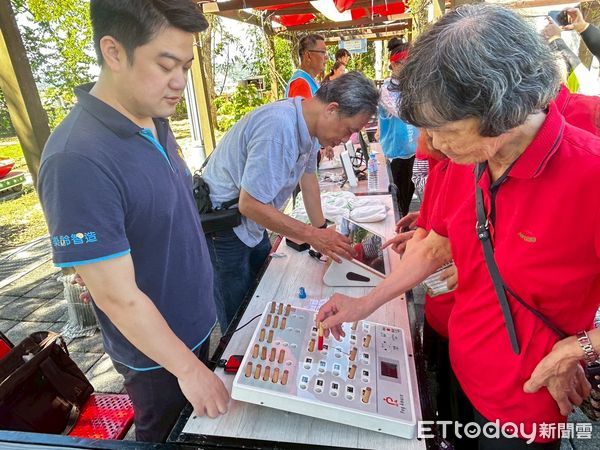 ▲「記憶同行*銀光樂智」博覽會今天登場。（圖／竹山秀傳醫院提供）